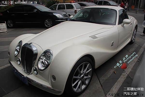 光冈mitsuoka女王