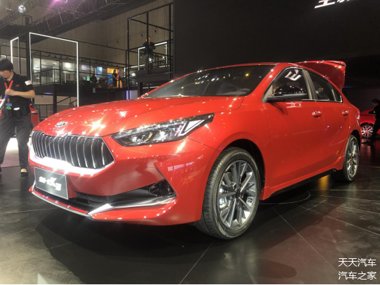 高颜值代表 新一代起亚k3亮相上海车展