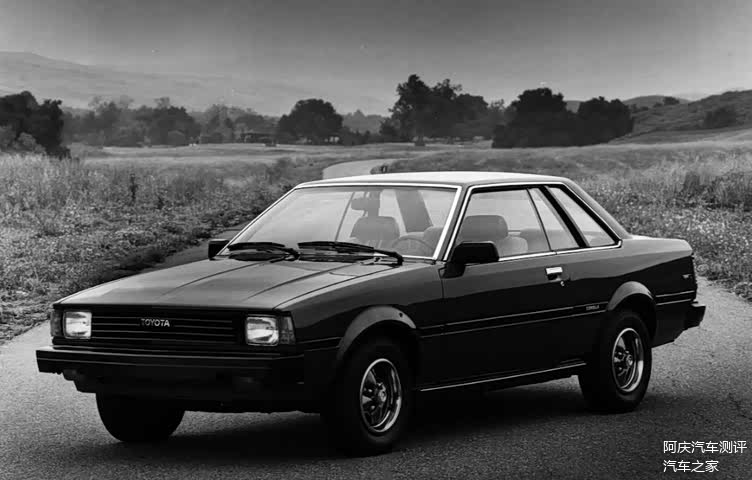 1980-1983 第四代卡罗拉 和当年叱咤风云的老普桑就像双胞胎一样