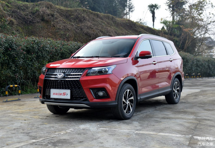 自动挡配8at的国产车,不足8万却长达4米8