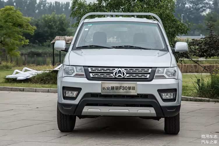 【地表超能】看长安神骐f30单排如何大展风采?