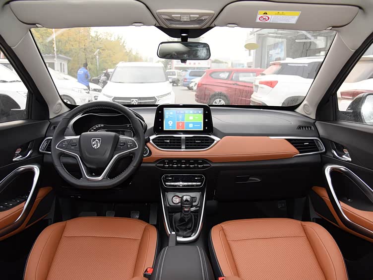 6万块钱不到的suv:宝骏510手动,家用出行很不错