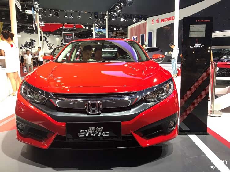 大连车展圆满落幕平民超跑东风honda第十代思域实力抢镜