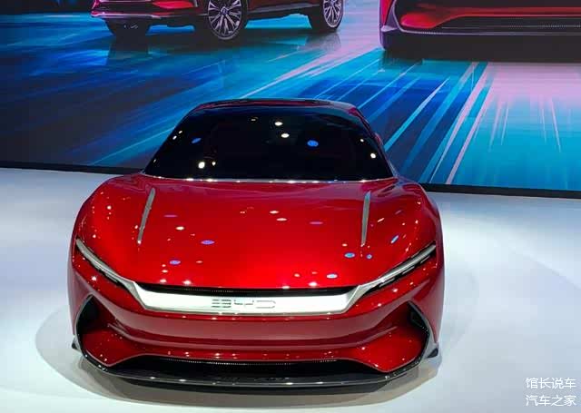 比亚迪跑车汉正式亮相车长近5米29秒破百还配鸥翼门会火