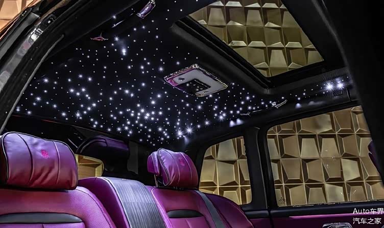 劳斯莱斯库里南星光顶深蓝涂装紫内饰真好看