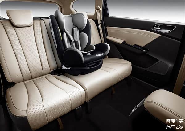 汽车界的小米首付不到3100元的宝骏310w简直是价格屠夫